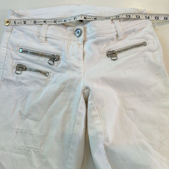 Benetton white distressed jeans with three zippers in front and slit ankle XS - Picture 6 of 8